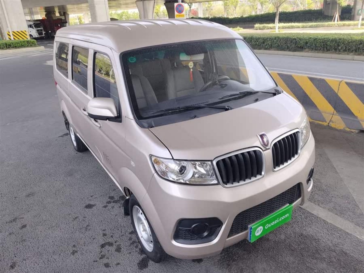 金杯 小海獅X30  2021款 1.5L財(cái)富型單蒸空調(diào)版客車國VI SWC15M圖片