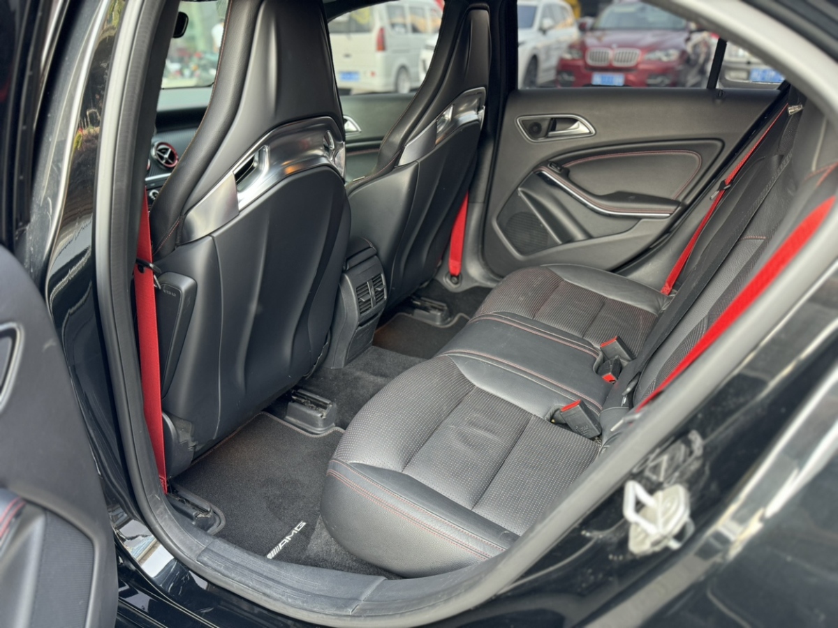 奔驰 奔驰A级AMG  2017款 2017款 改款 AMG A 45 4MATIC 国VI图片