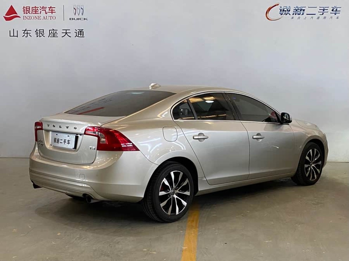 沃爾沃 S60L  2018款 T3 智進進取版圖片