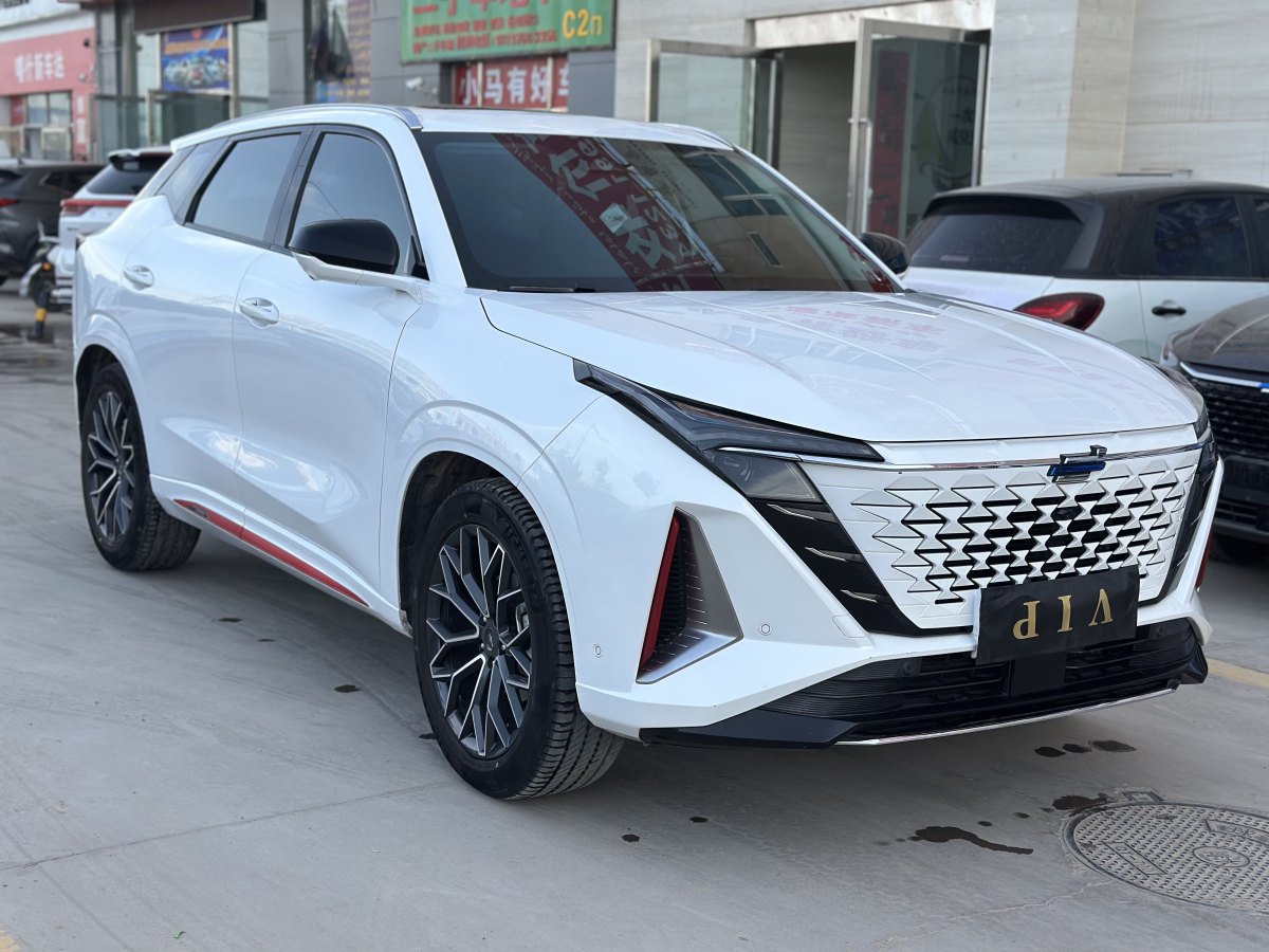 2022年7月長安歐尚 長安歐尚Z6  2022款 藍(lán)鯨 1.5T DCT智航型