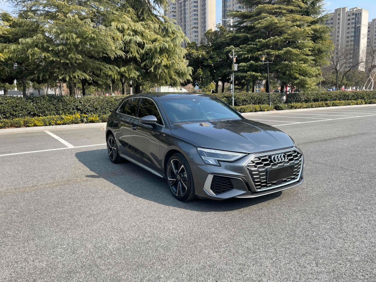 奧迪 奧迪A3  2023款 改款 Sportback 35 TFSI 時(shí)尚致雅型圖片