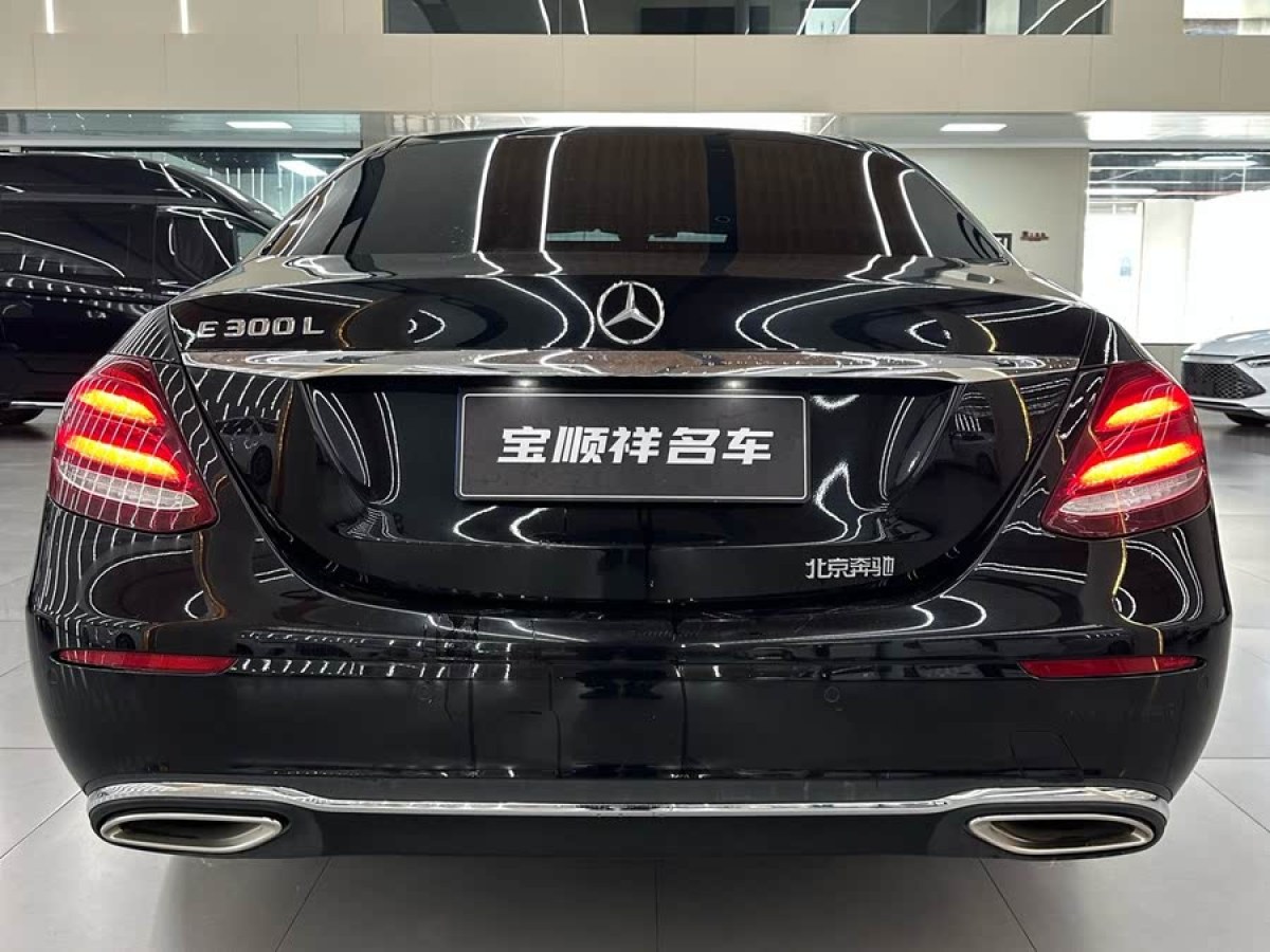 奔馳 奔馳E級(jí)  2020款 改款 E 300 L 時(shí)尚型圖片