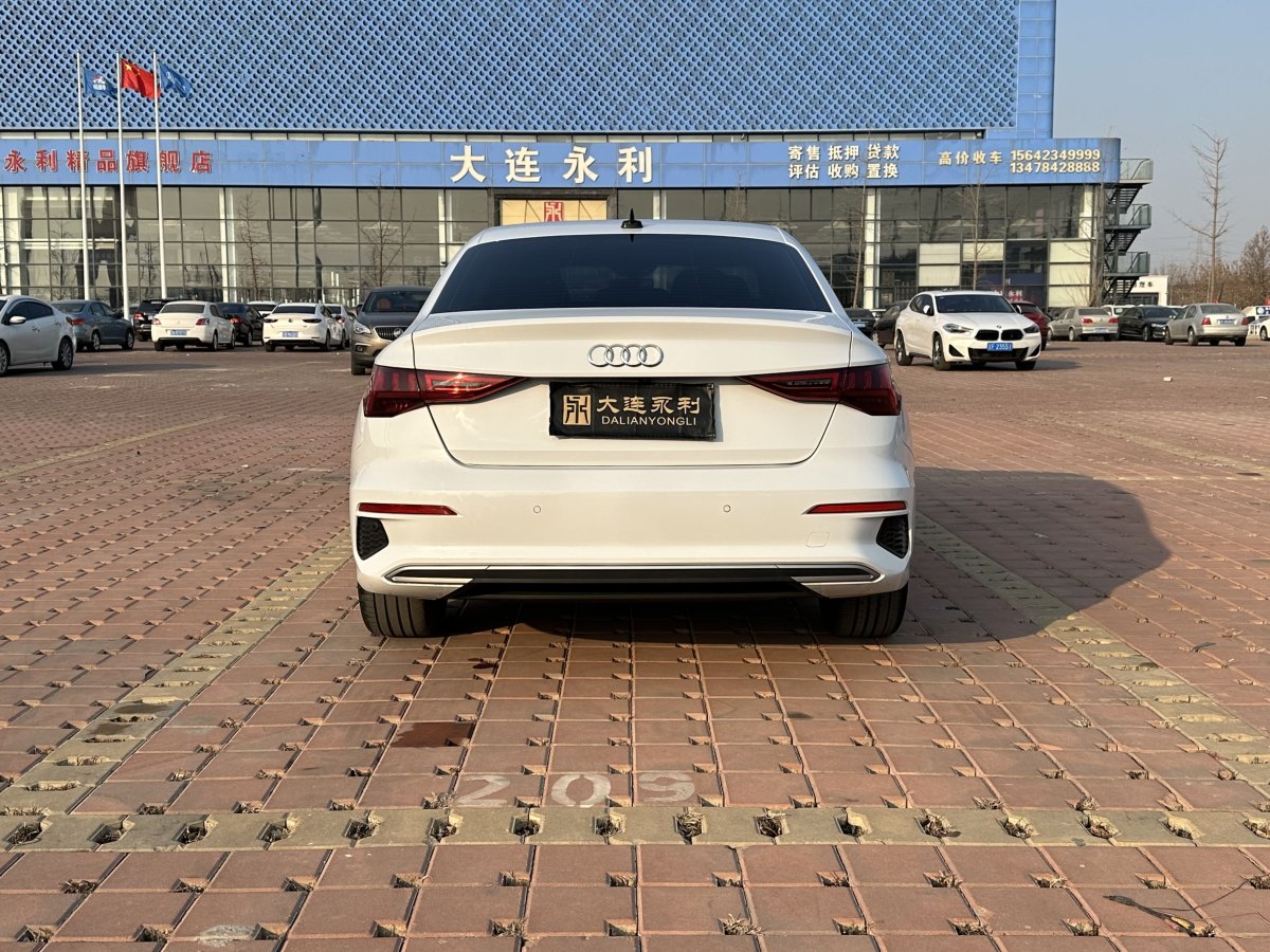 2021年6月奧迪 奧迪A3  2021款 A3L Limousine 35 TFSI 進(jìn)取致雅型