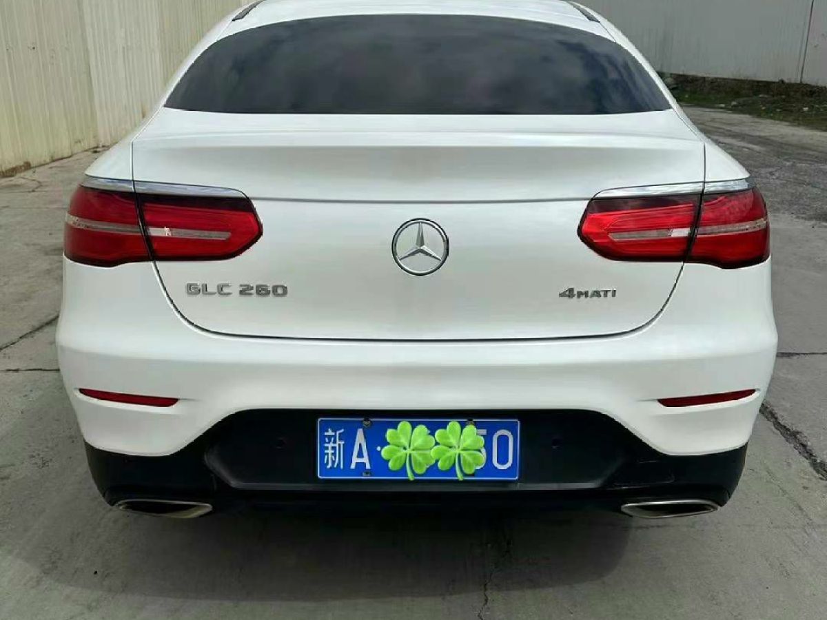 2017年3月奔馳 奔馳GLC轎跑 AMG  2017款 AMG GLC 43 4MATIC 轎跑SUV