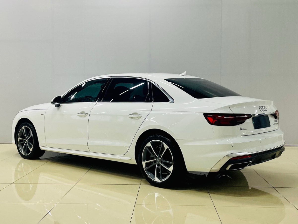 奧迪 奧迪A4L  2020款 40 TFSI 時(shí)尚動(dòng)感型圖片