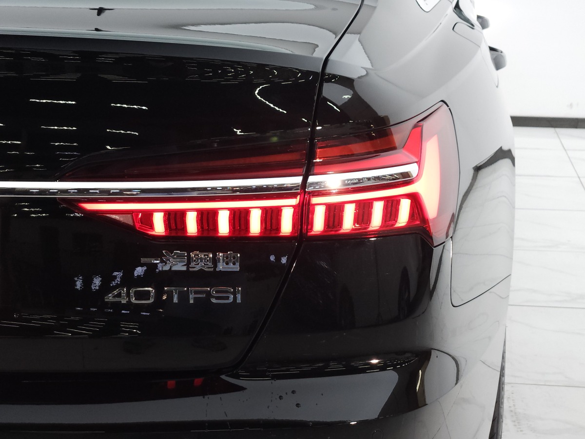 奧迪 奧迪A6L  2025款 改款 40 TFSI 豪華動感型圖片
