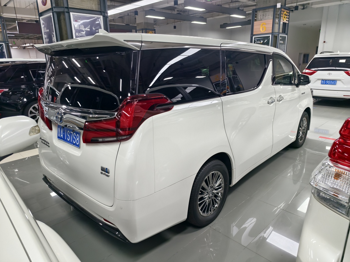 丰田 埃尔法  2021款 双擎 2.5L 尊贵版图片