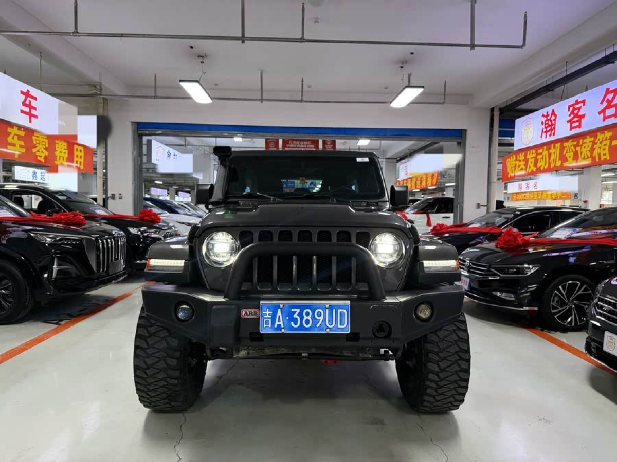 Jeep 牧馬人  2018款 2.0T Sahara 四門版圖片