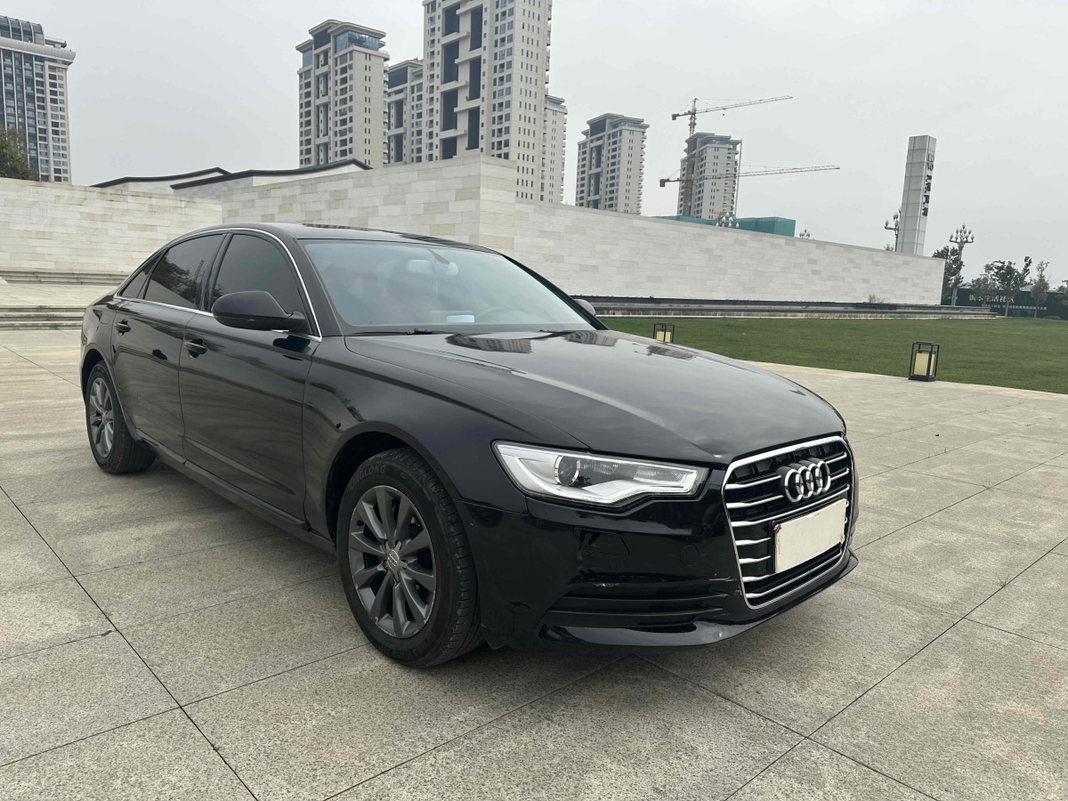 奧迪 奧迪A6L  2014款 TFSI 標(biāo)準(zhǔn)型圖片