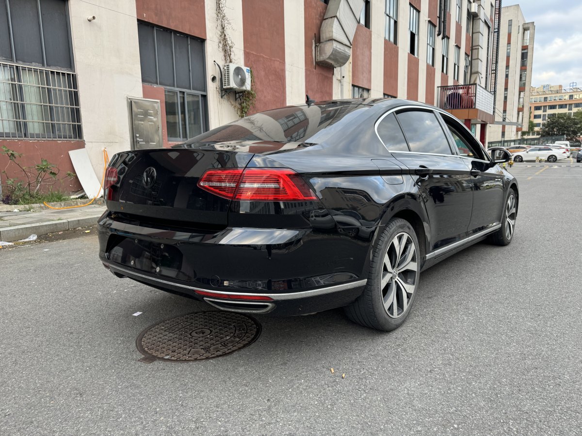 大眾 邁騰  2019款  330TSI DSG 尊貴型 國(guó)VI圖片