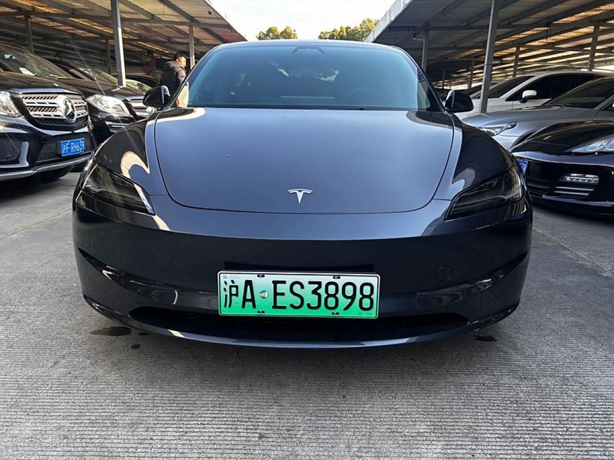 特斯拉 Model Y  2023款 后輪驅(qū)動(dòng)版圖片