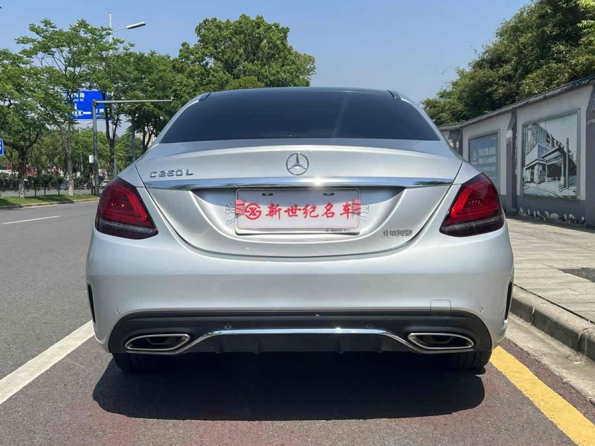 奔馳 奔馳C級(jí)  2019款 改款 C 260 L 運(yùn)動(dòng)版圖片