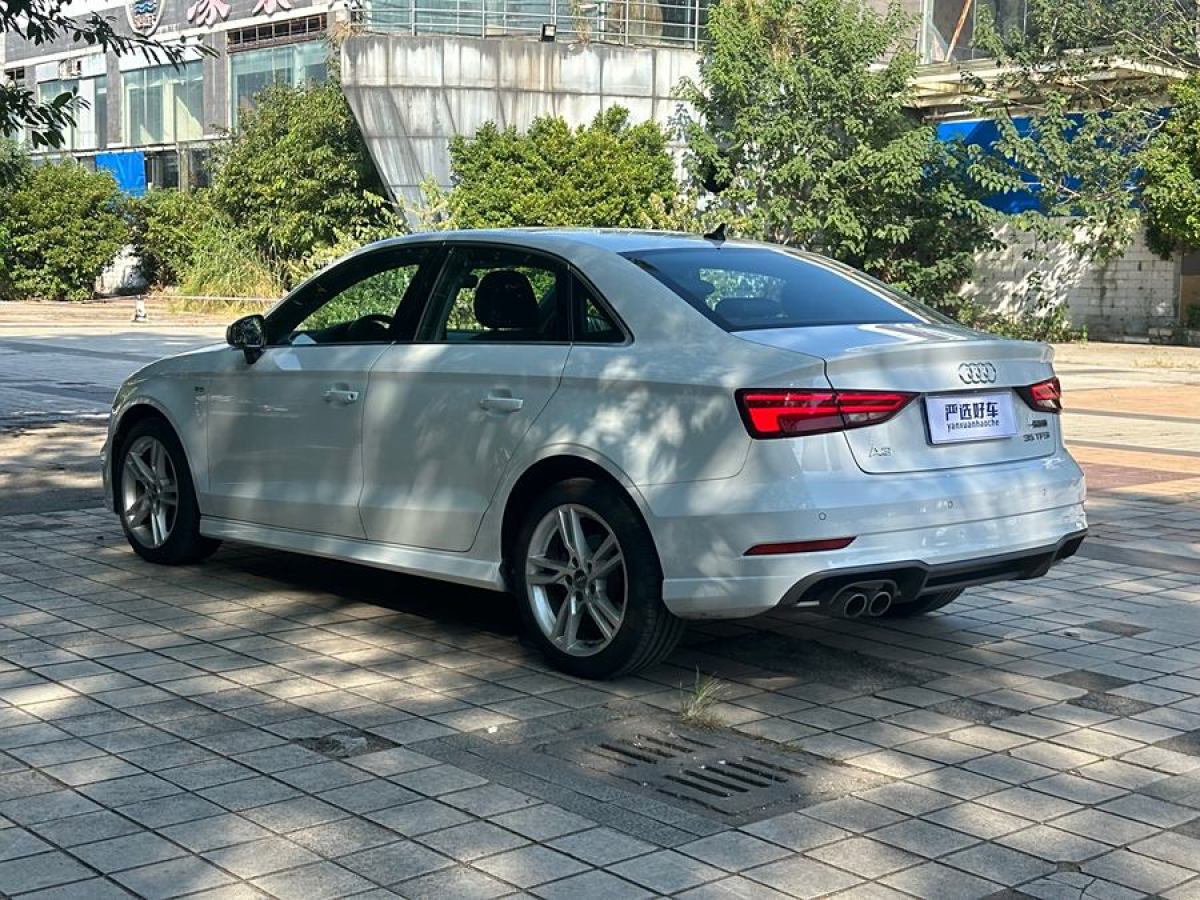 奧迪 奧迪A3  2019款 Limousine 35 TFSI 時(shí)尚型 國(guó)VI圖片