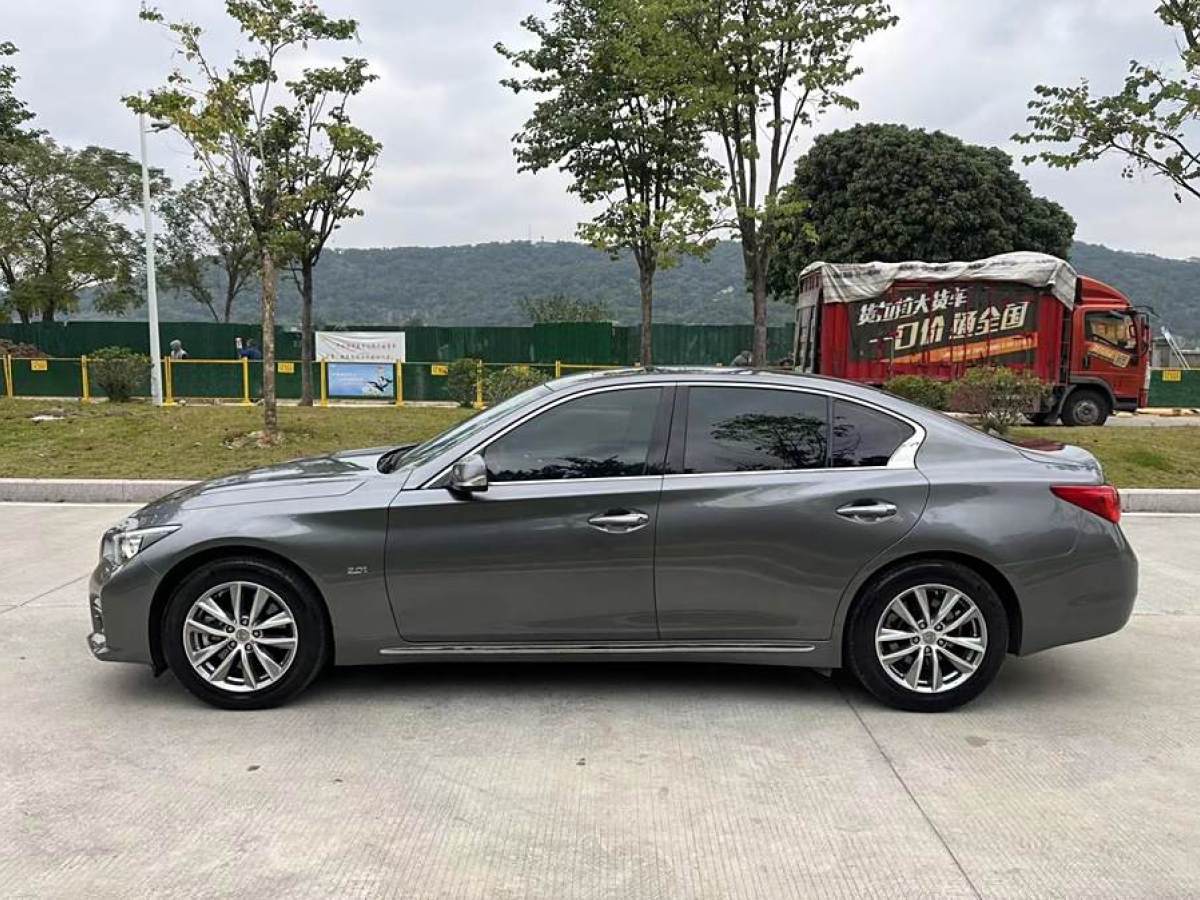 英菲尼迪 Q50L  2016款 2.0T 悅享版圖片