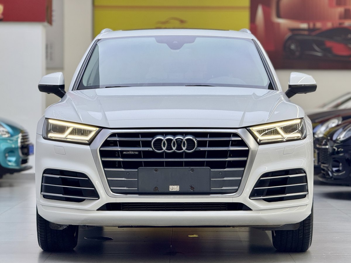 2019年1月奧迪 奧迪Q5L  2018款 40 TFSI 榮享時尚型