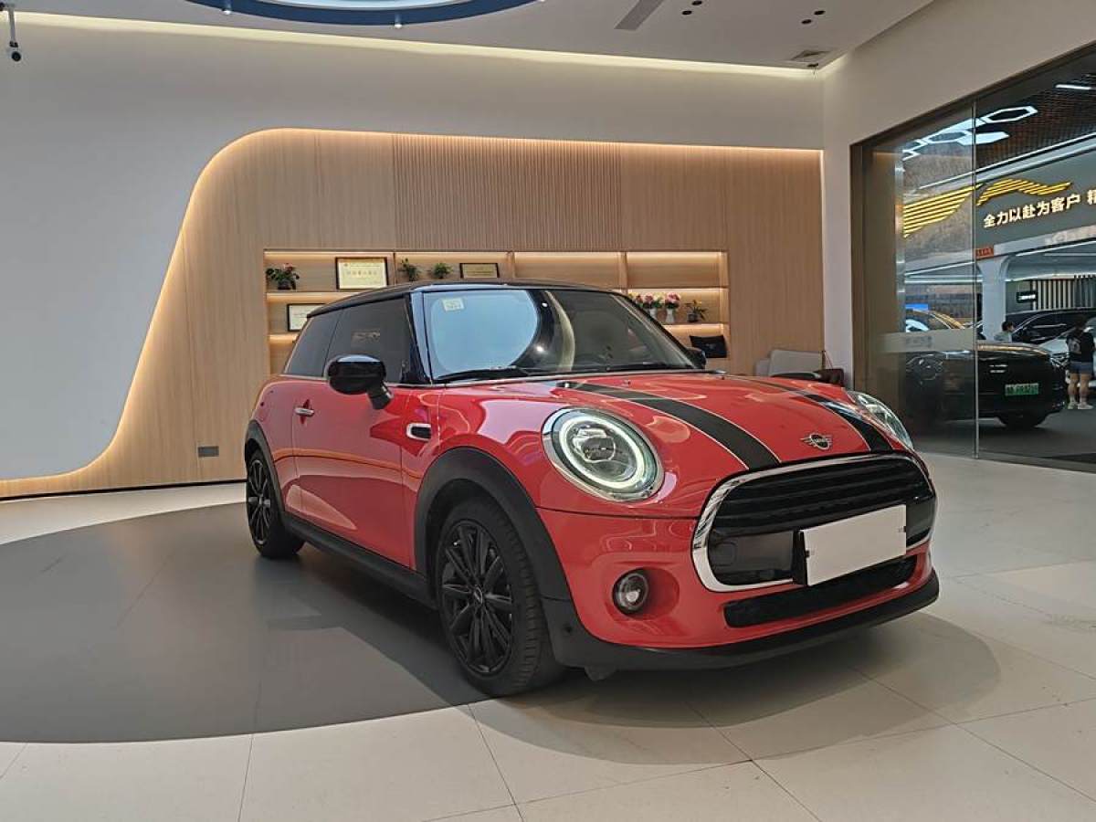 MINI MINI  2021款 1.5T COOPER 藝術(shù)家圖片