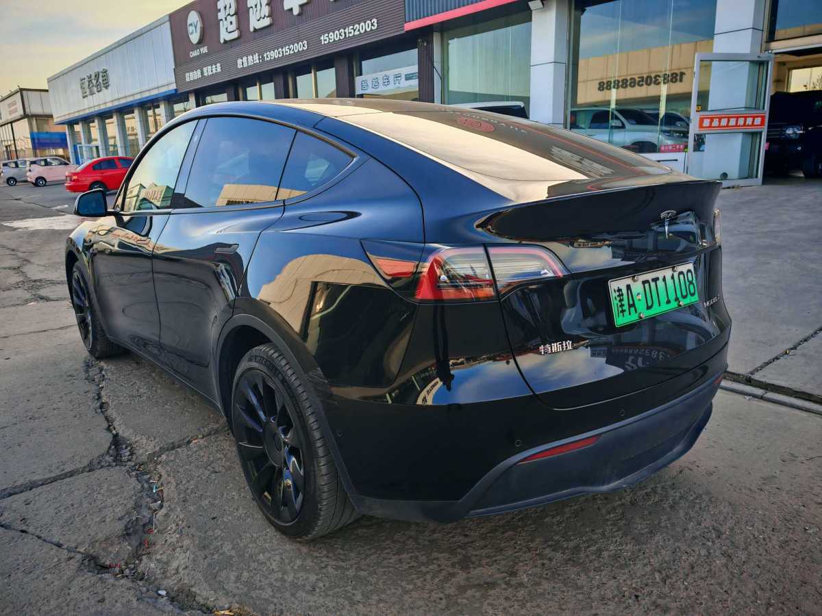 特斯拉 Model Y  2021款 長續(xù)航全輪驅(qū)動版 3D7圖片