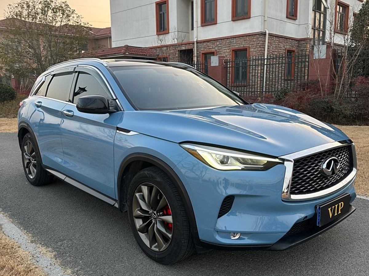 英菲尼迪 QX50  2018款 2.0T 兩驅(qū)時尚版圖片