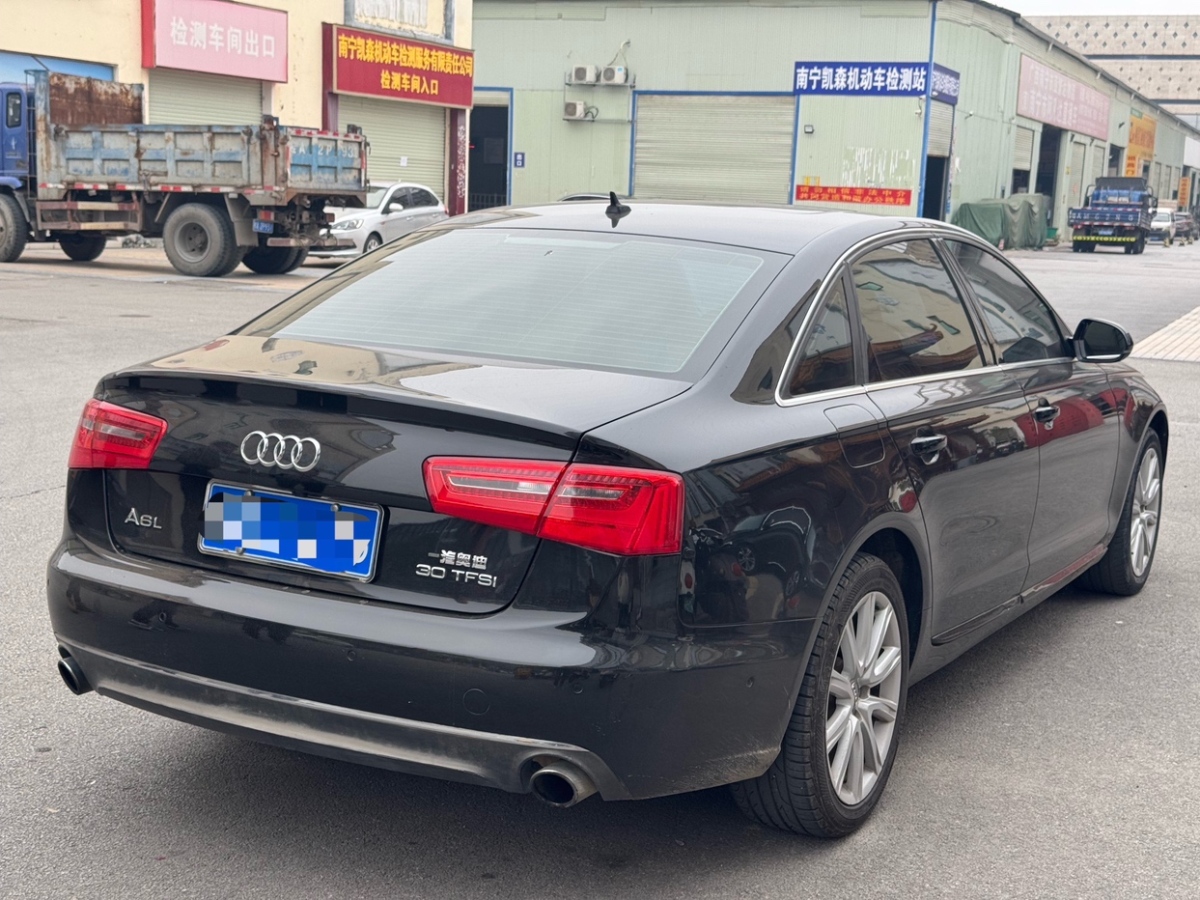 奧迪 奧迪A6L  2014款 TFSI 標(biāo)準(zhǔn)型圖片