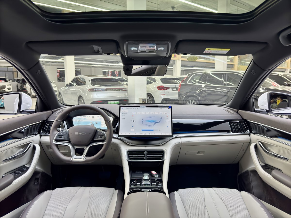 比亞迪 宋PLUS新能源  2025款 EV 605km 旗艦型圖片
