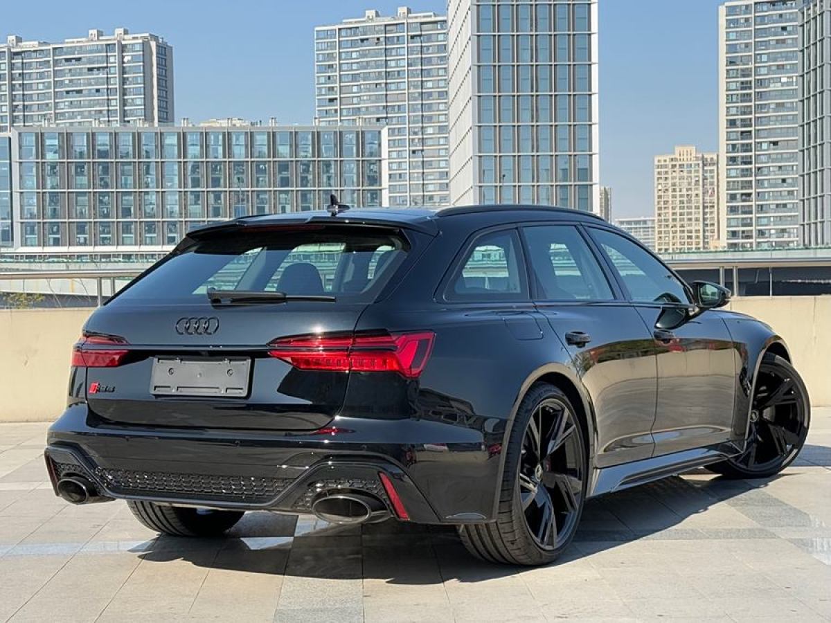 奧迪 奧迪RS 6  2024款 RS 6 4.0T Avant performance圖片