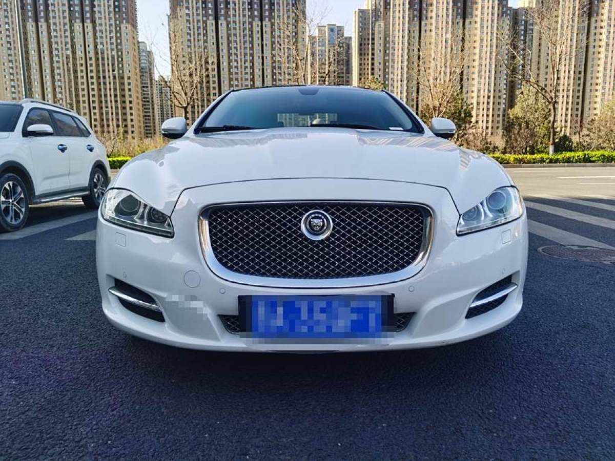 捷豹 XJ  2011款 XJL 3.0 全景商務(wù)版圖片