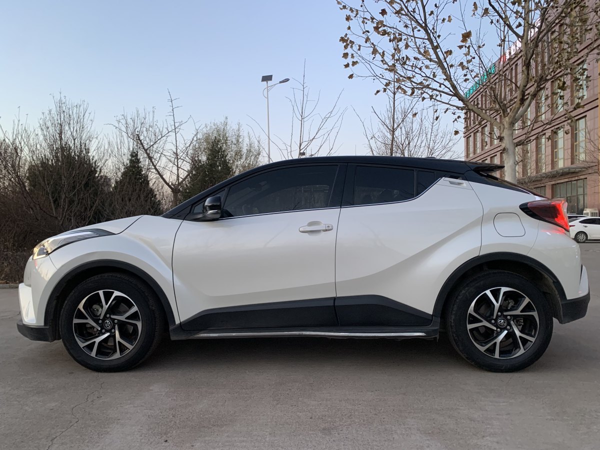 豐田 C-HR  2018款 2.0L 豪華天窗版 國VI圖片