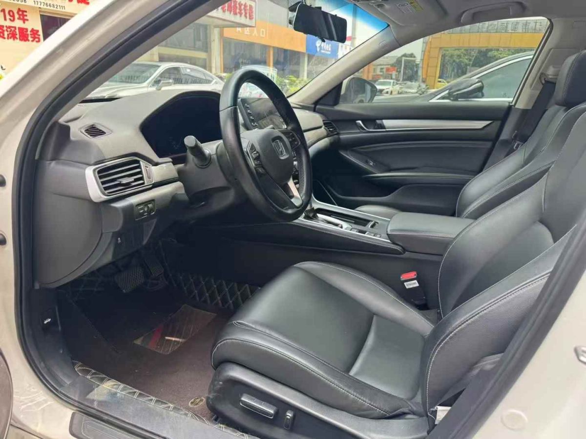 本田 CR-V  2021款 銳?混動 2.0L 兩驅(qū)凈速版圖片