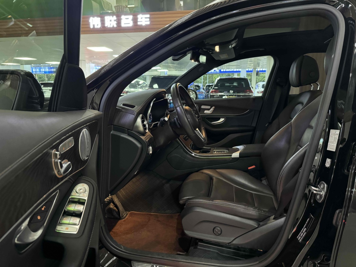 奔馳 奔馳GLC  2020款 改款 GLC 260 L 4MATIC 豪華型圖片