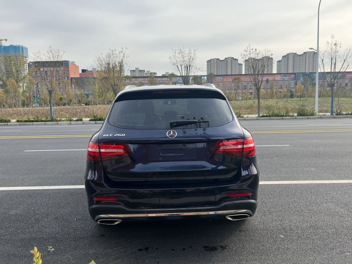 奔馳 奔馳GLC  2017款 GLC 260 4MATIC 豪華型圖片