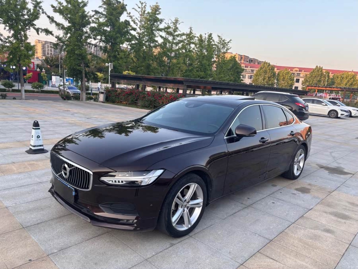沃爾沃 S90  2017款 T4 智遠(yuǎn)版圖片