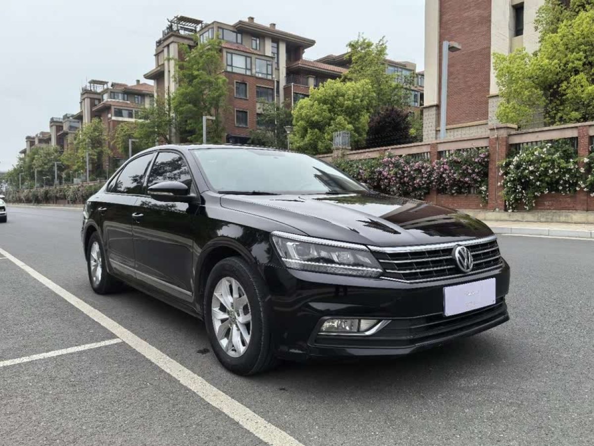 大眾 帕薩特  2017款 280TSI DSG尊榮版圖片