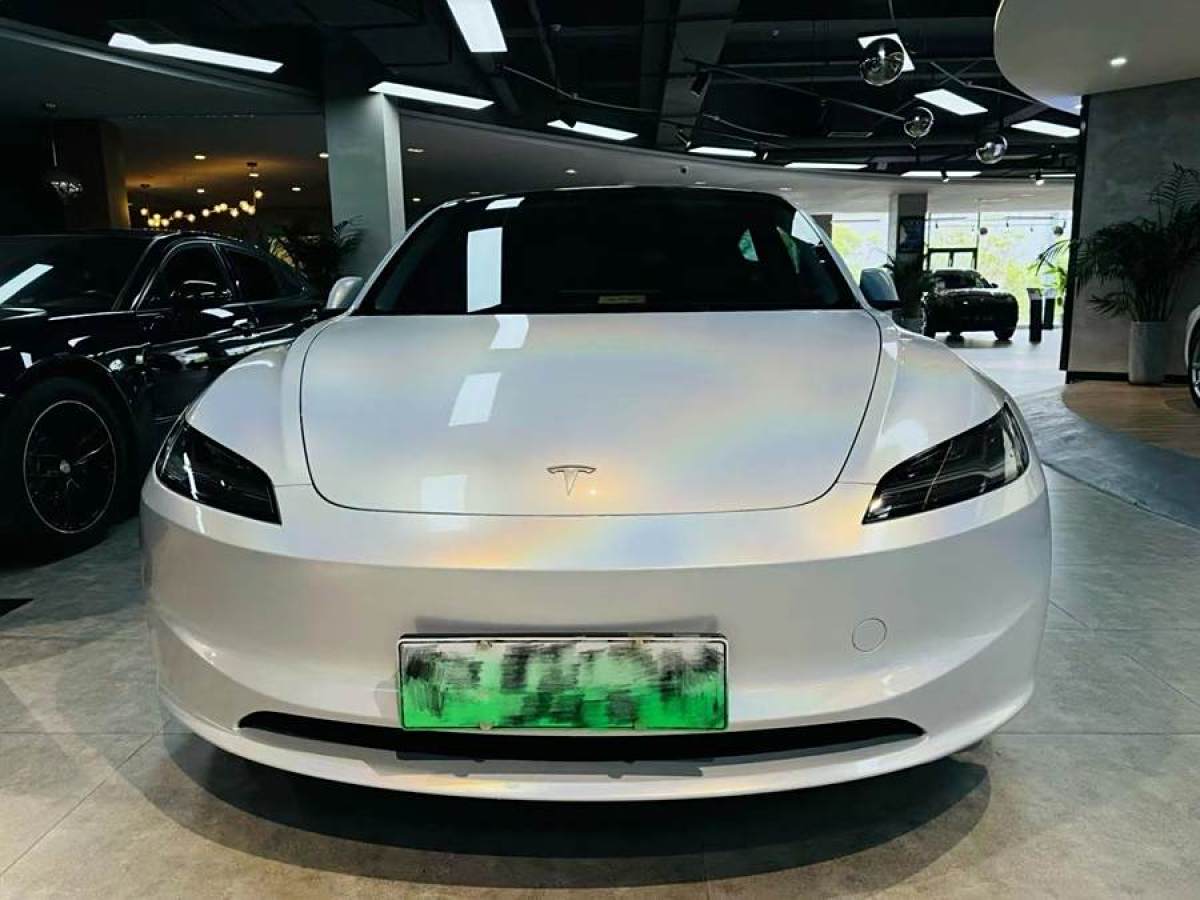 特斯拉 Model Y  2023款 后輪驅(qū)動版圖片