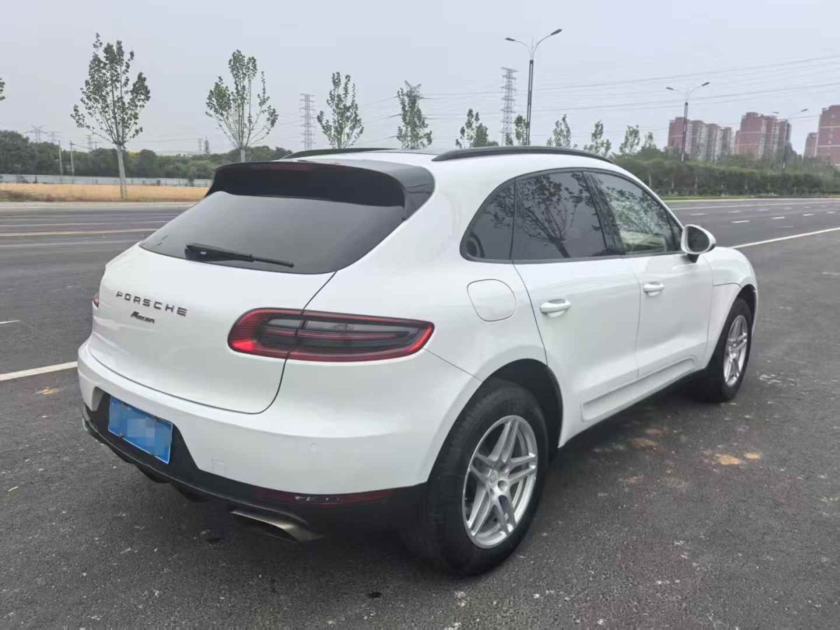 保時(shí)捷 Macan  2016款 Macan 2.0T圖片