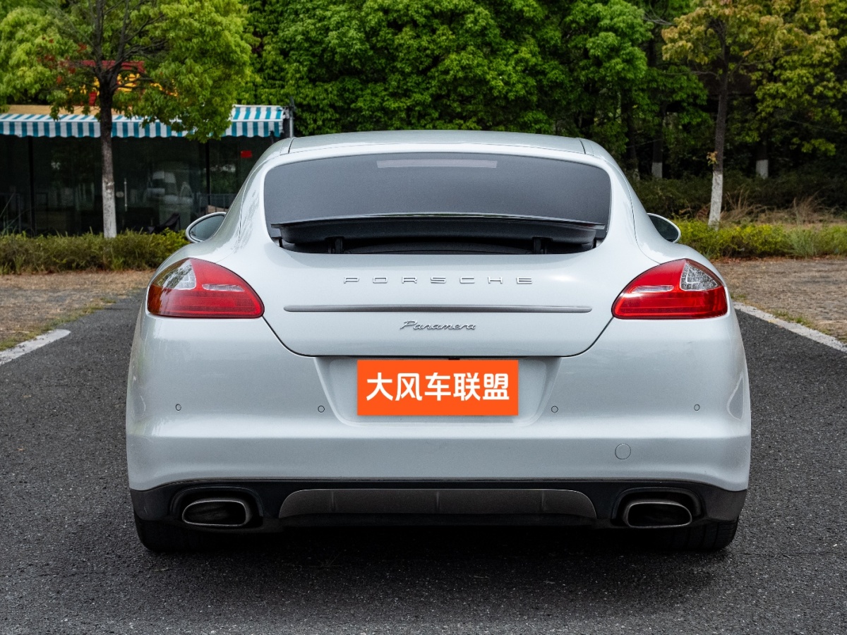 保時(shí)捷 Panamera  2013款 Panamera Platinum Edition 3.6L圖片