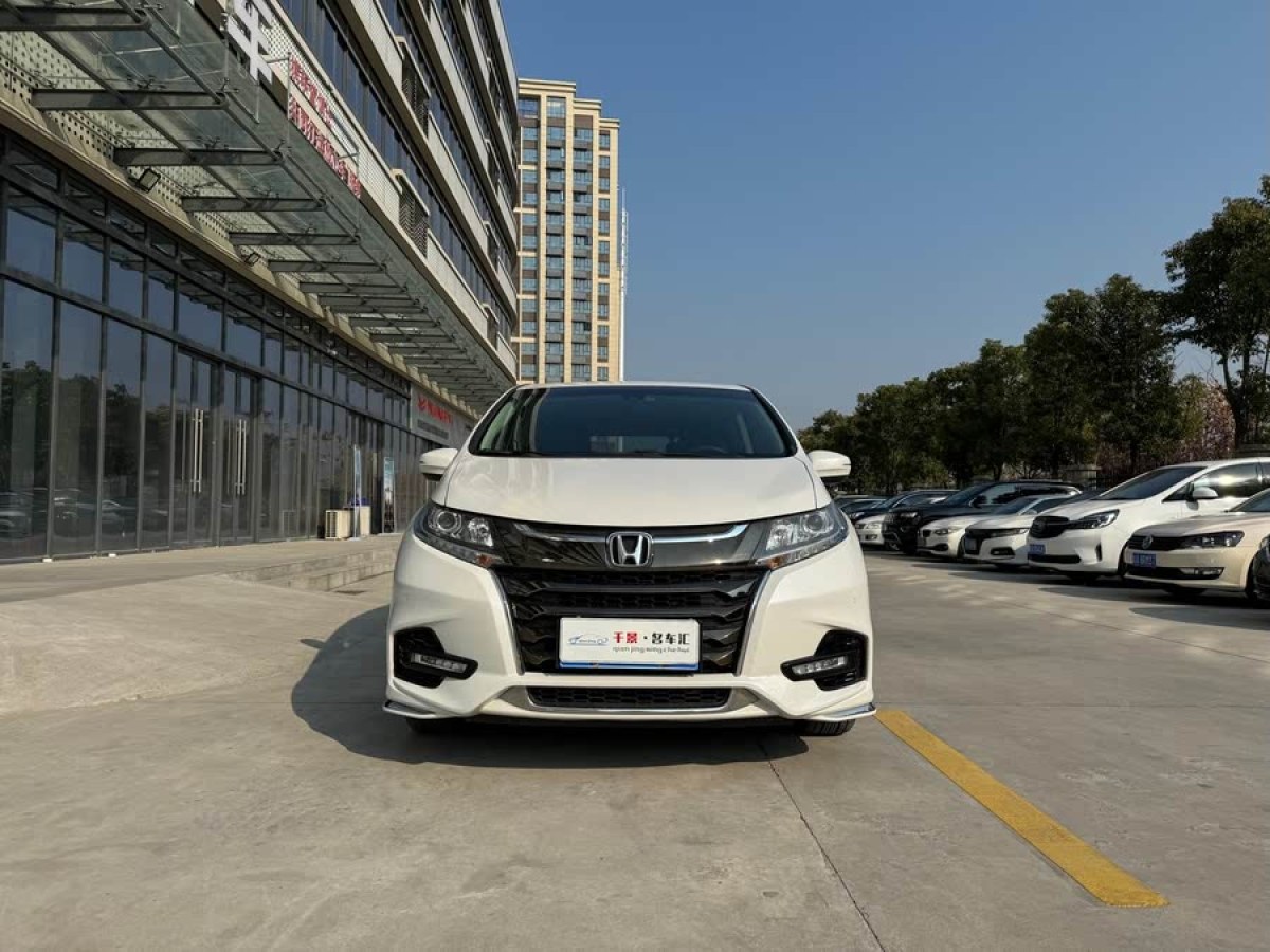 本田 奧德賽  2019款  2.0L 銳?至臻版圖片