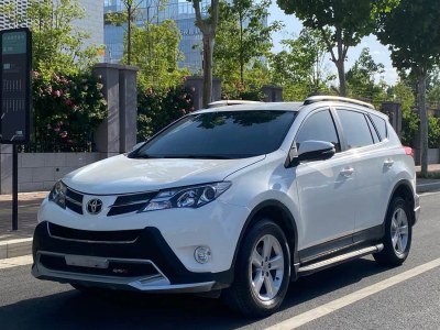 2014年5月 豐田 RAV4榮放 2.0L CVT兩驅(qū)都市版圖片