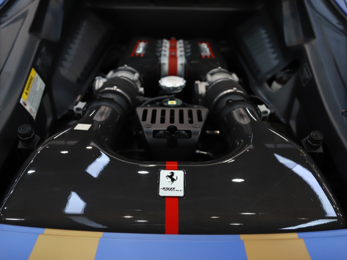 法拉利 458  2014款 4.5L Speciale图片