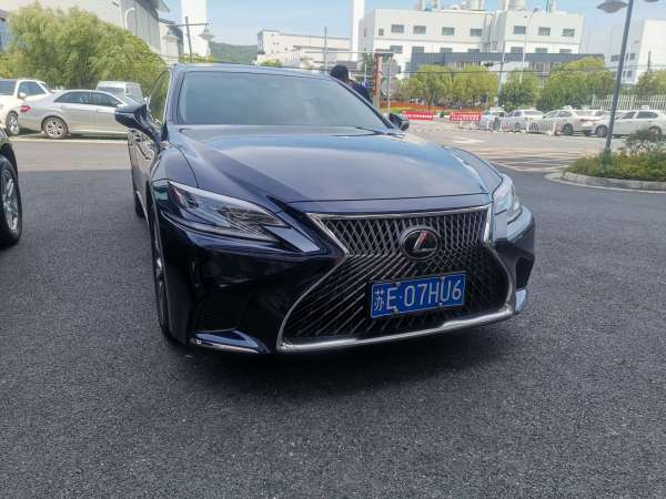 雷克萨斯 LS  2018款 350 卓越版 国V