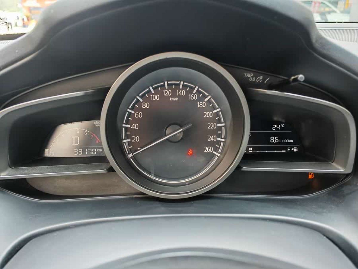 馬自達(dá) CX-4  2021款 2.0L 自動兩驅(qū)藍(lán)天活力版圖片