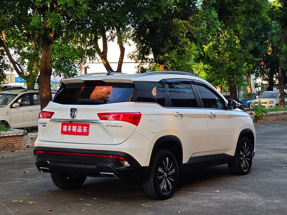 寶駿 530  2019款  1.5T CVT尊貴型 國VI圖片