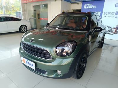 2016年12月 MINI COUNTRYMAN 1.6T COOPER ALL4 Fun装备控图片