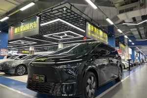 小鵬X9 小鵬 702超長續(xù)航Pro