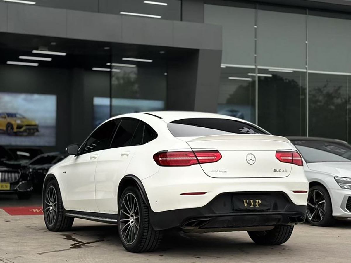 2018年6月奔馳 奔馳GLC轎跑 AMG  2017款 AMG GLC 43 4MATIC 轎跑SUV