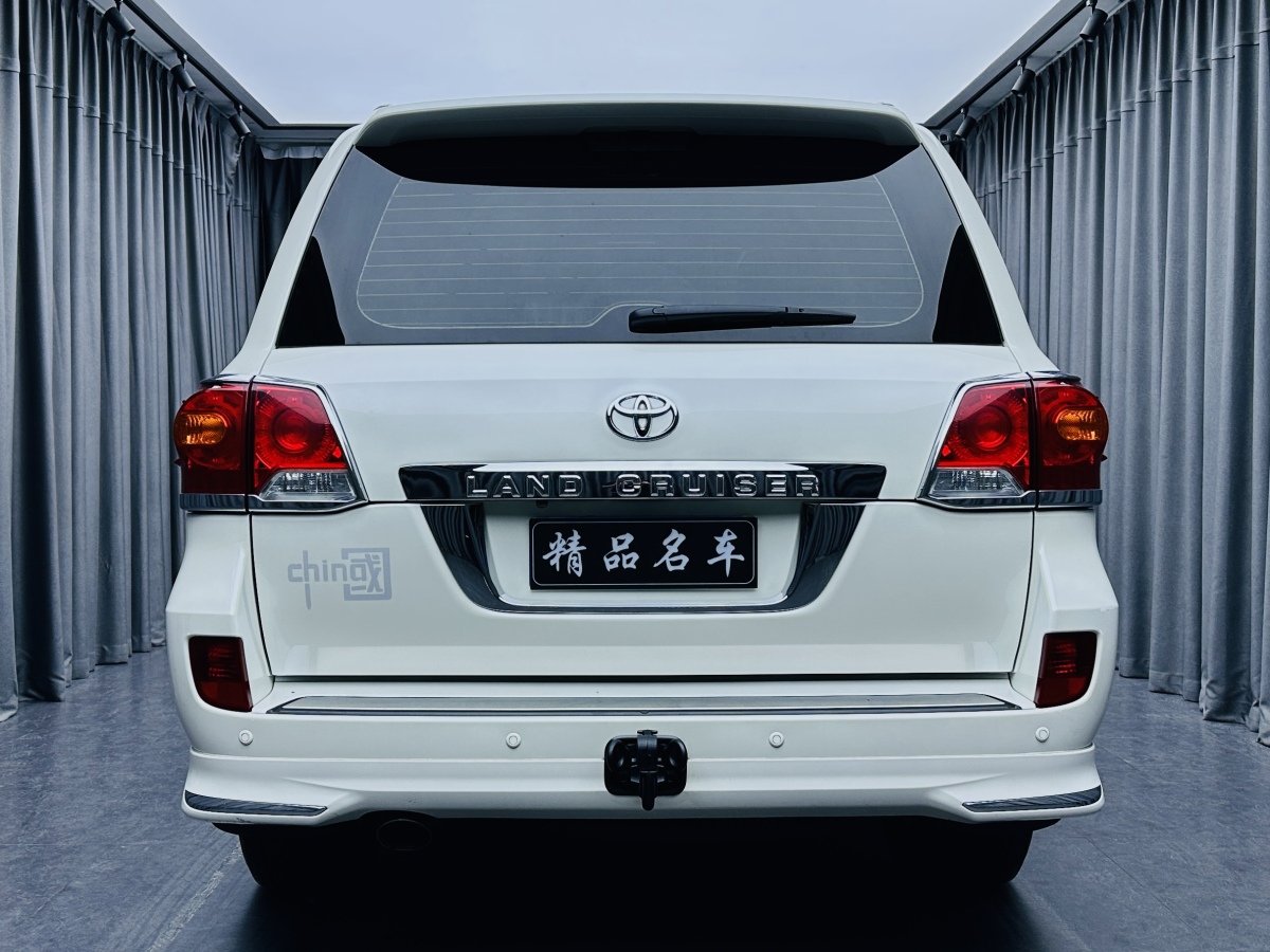 2016年6月豐田 蘭德酷路澤  2016款 4.6L 自動VX-R