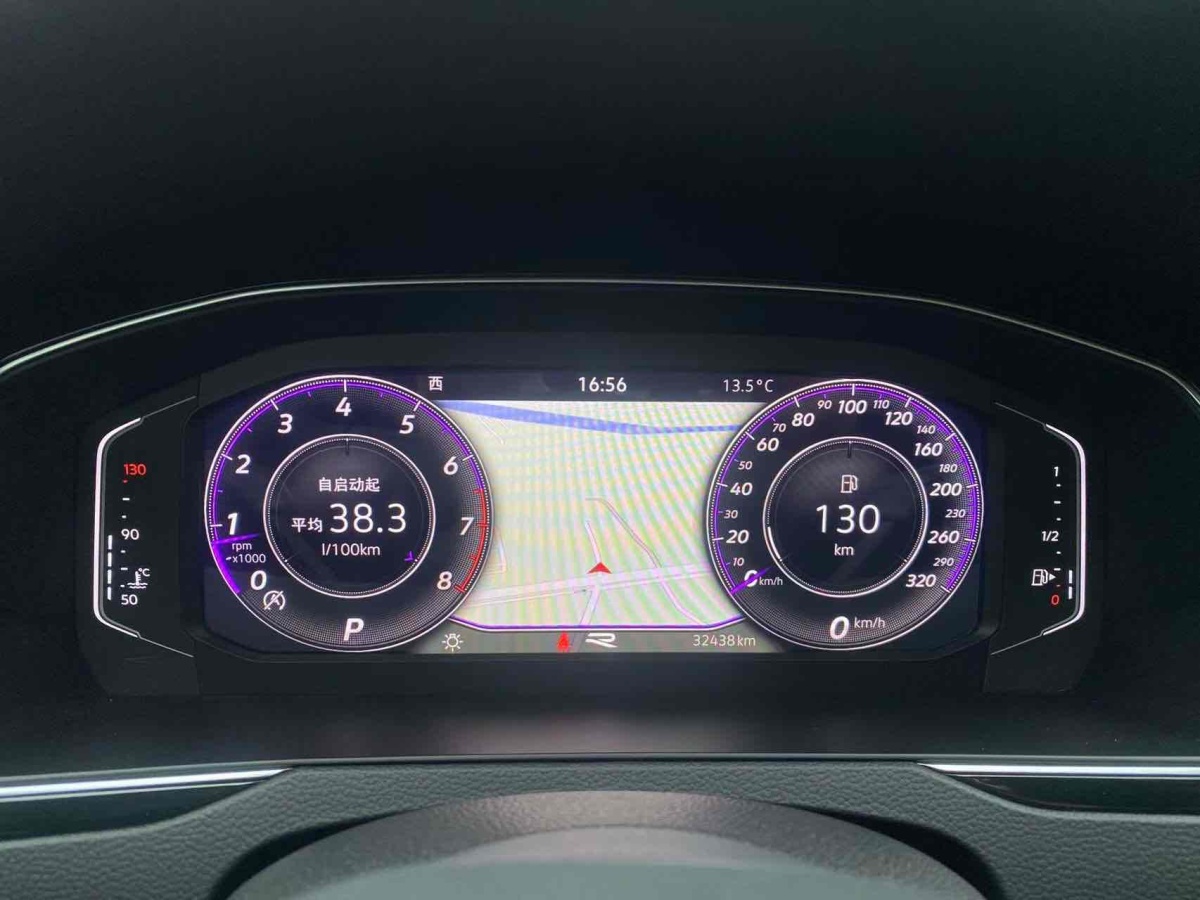 大眾 邁騰  2025款 改款 眾享款 330TSI DSG豪華型圖片