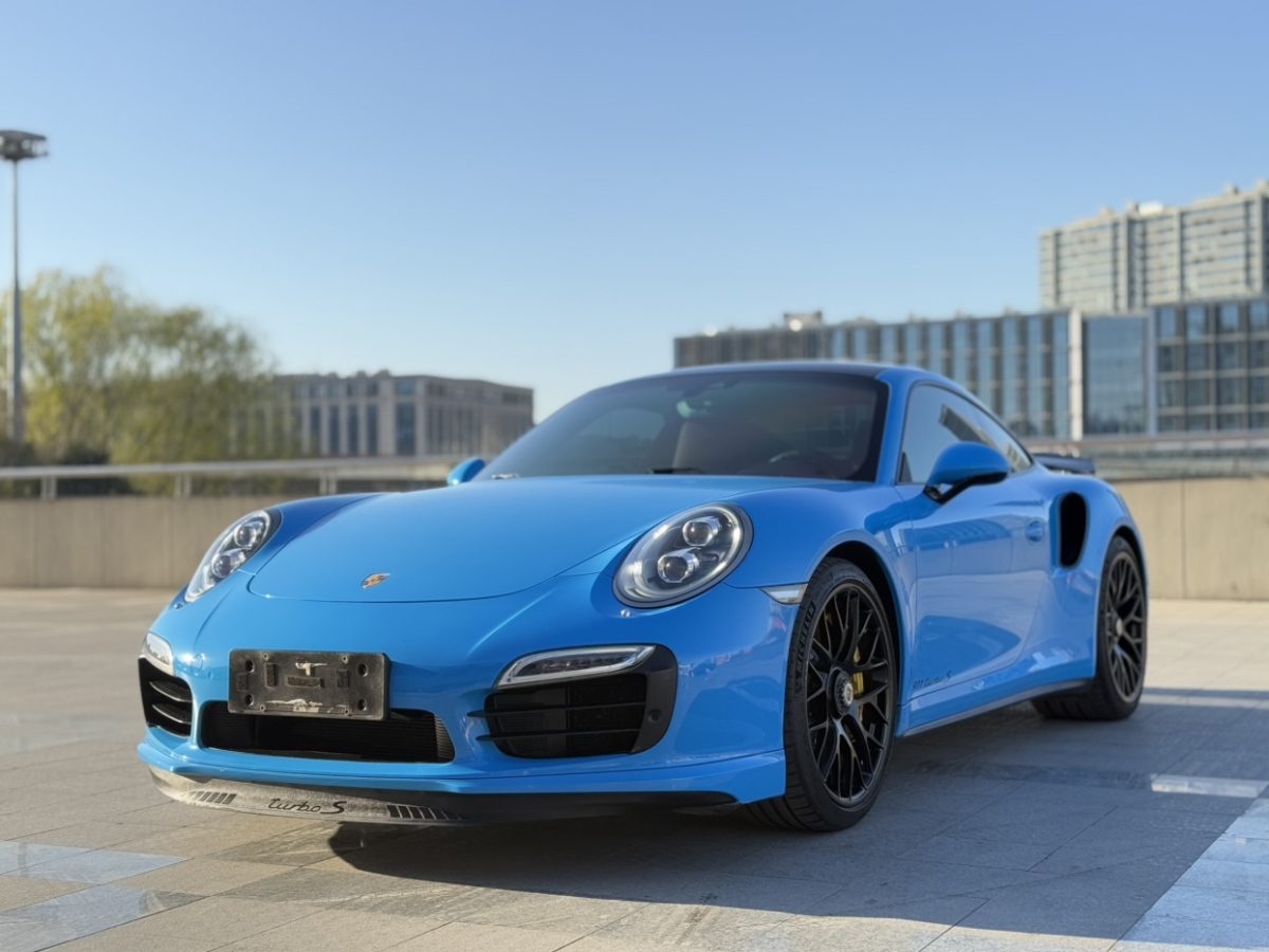 2015年4月保時(shí)捷 911  2014款 Turbo S 3.8T