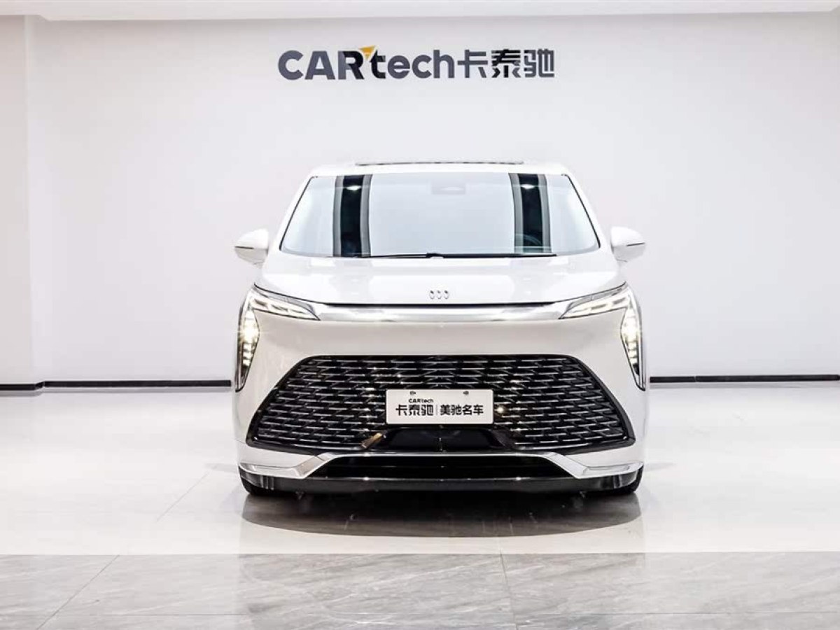 別克 世紀(jì)  2023款 2.0T 六座蘊(yùn)世版圖片