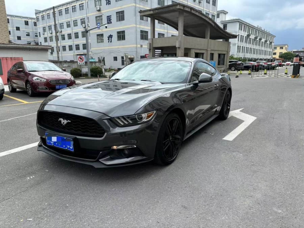 2017年9月福特 Mustang  2015款 2.3T 性能版