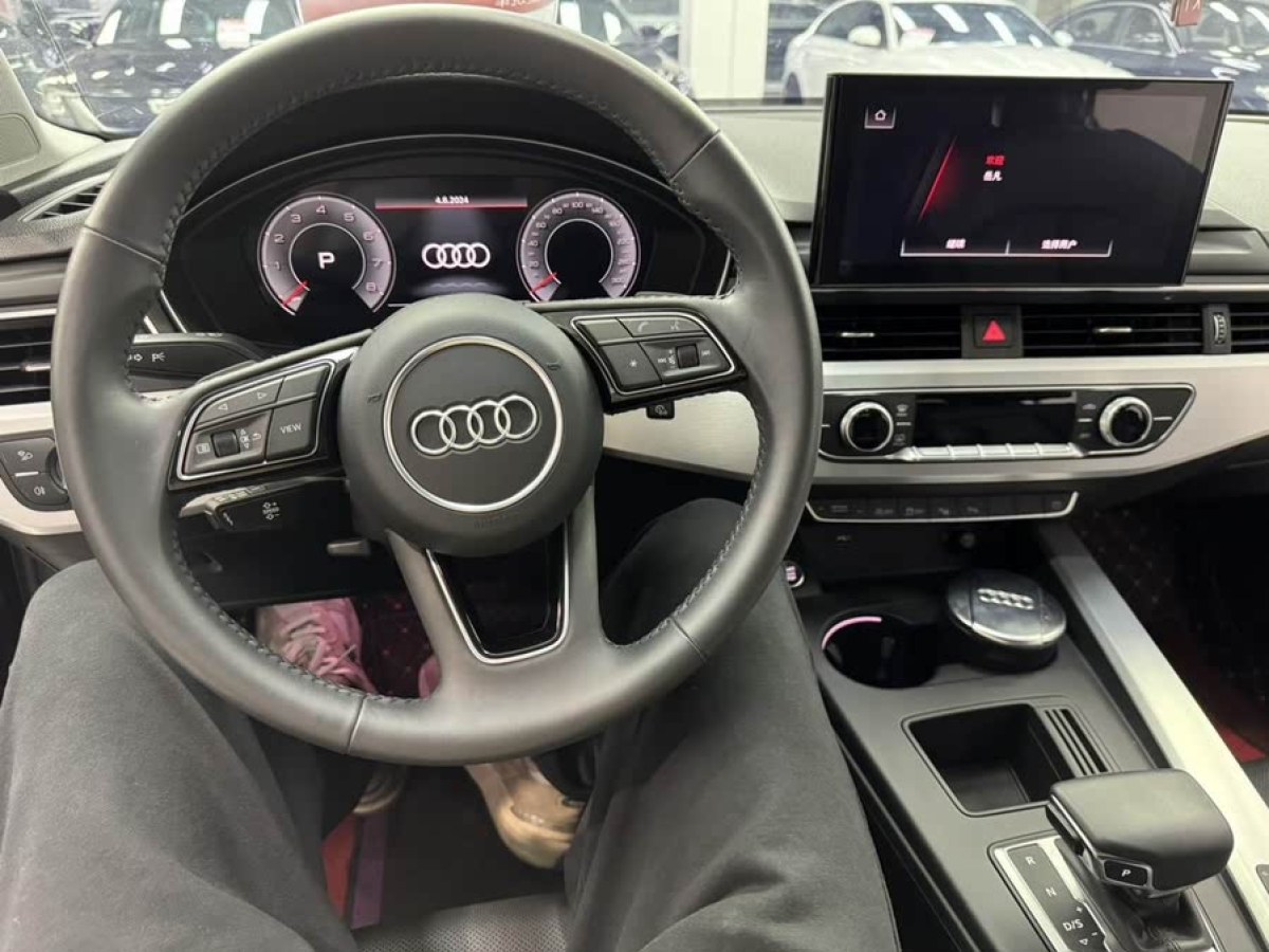 奧迪 奧迪A4L  2020款 40 TFSI 時尚動感型圖片